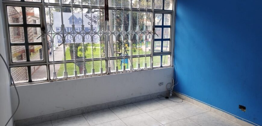 Casa en venta El Rubi-Villa de los Sauces