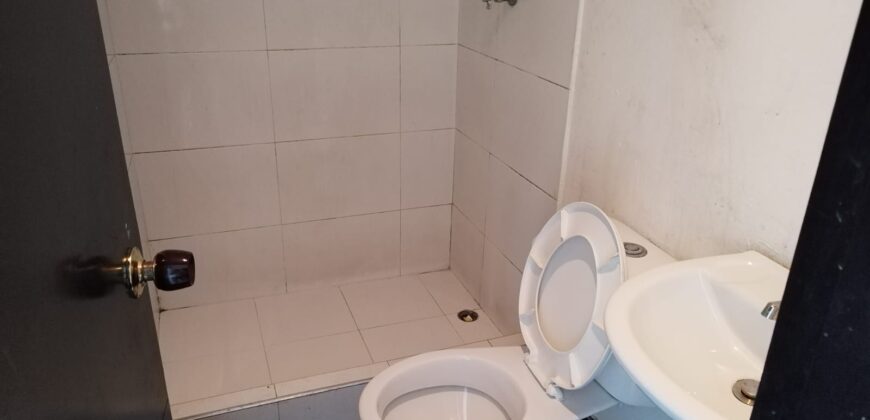 Casa en venta El Rubi-Villa de los Sauces