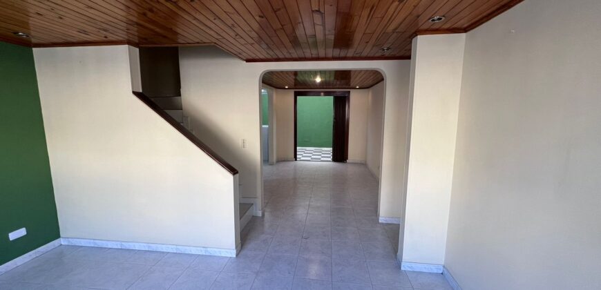 Casa en venta Villa Mayor