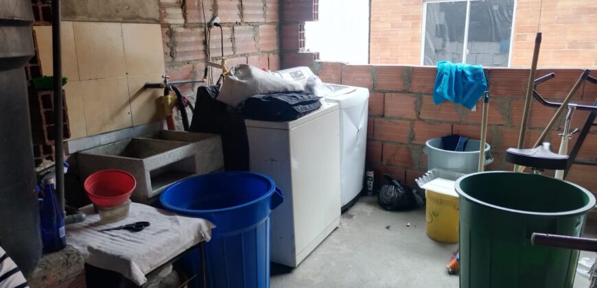 Casa en venta Fátima RENTABLE!!