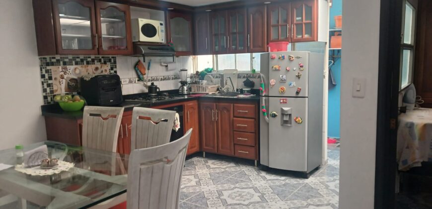 Casa en venta Carabelas-Puente Aranda