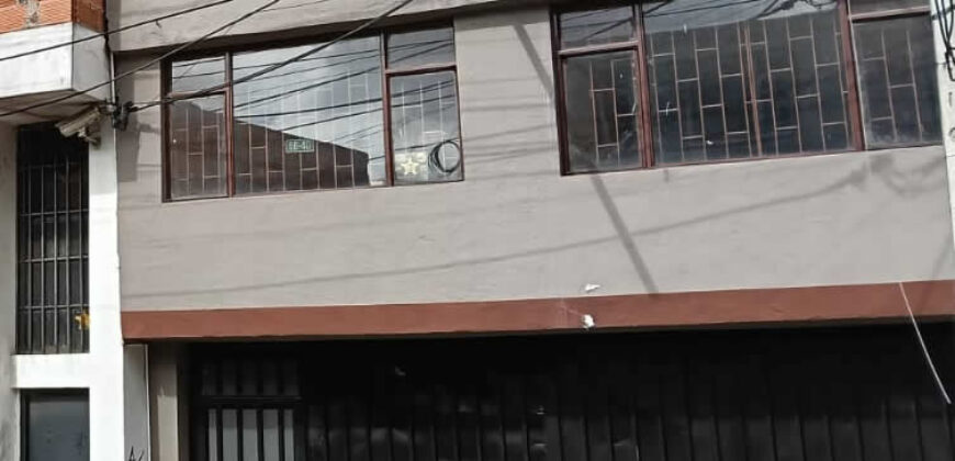 Casa Bodega en venta Carvajal