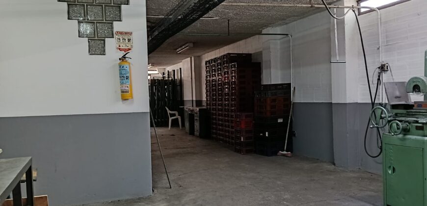 Edificio en venta Carvajal