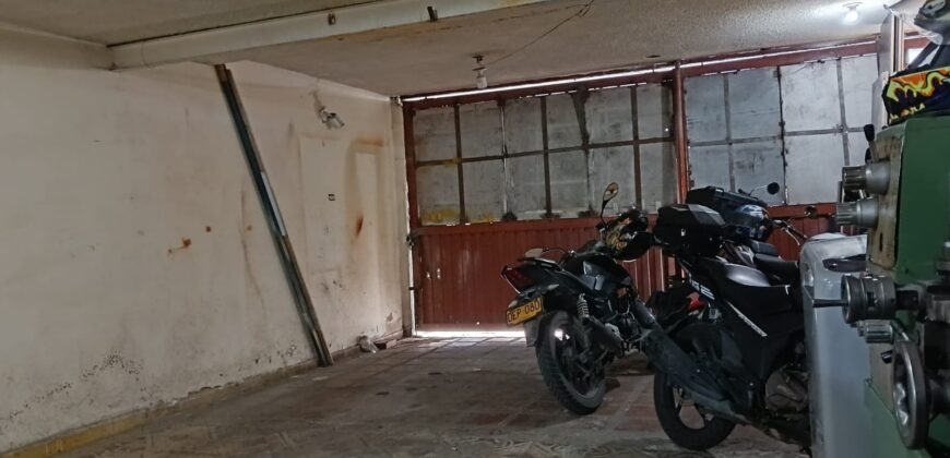 Casa Bodega en venta Carvajal