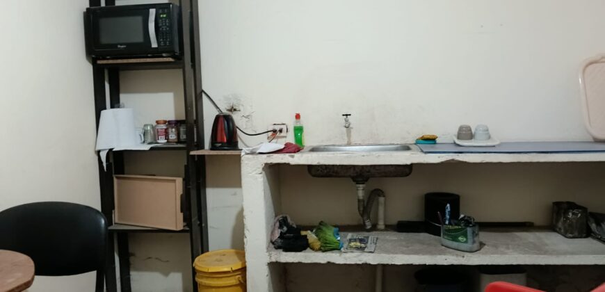 Casa Bodega en venta Carvajal