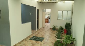 Casa rentable en venta Isla del Sol
