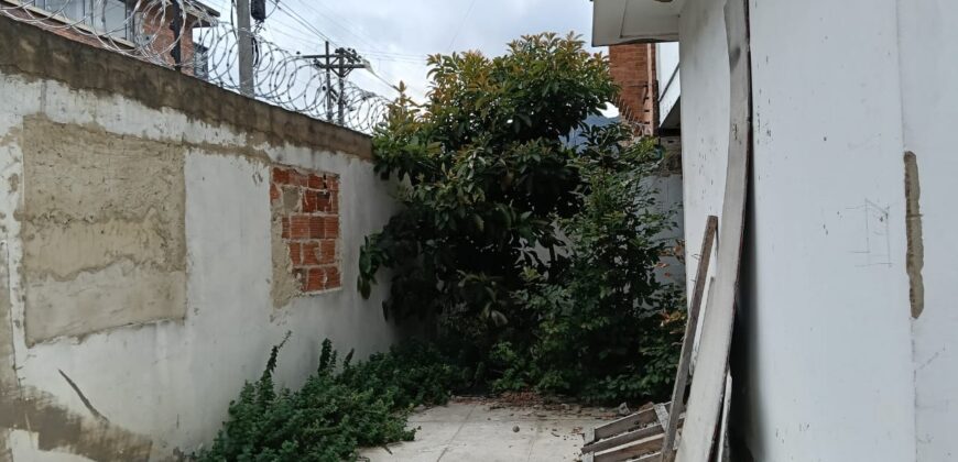 Casa Lote en venta Galerías