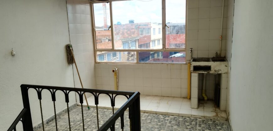 Casa en arriendo Villa de los Sauces- Kennedy