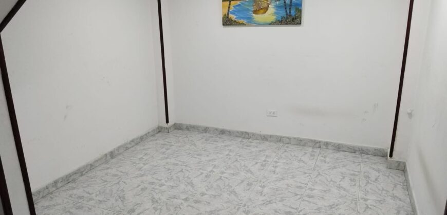 Casa en arriendo Villa de los Sauces- Kennedy