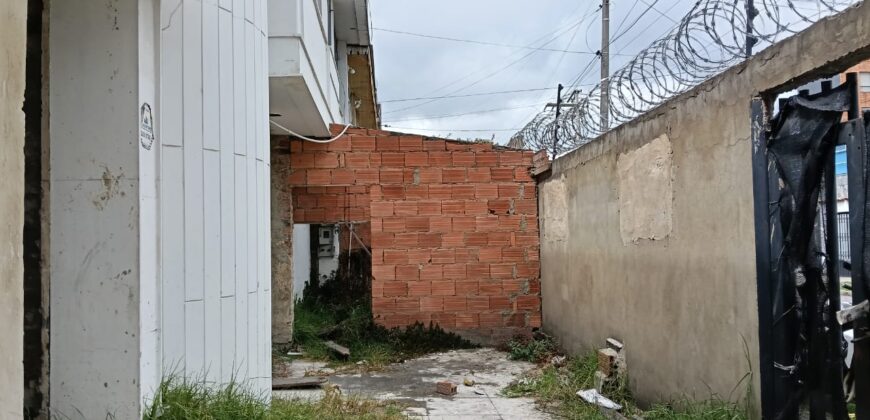 Casa Lote en venta Galerías