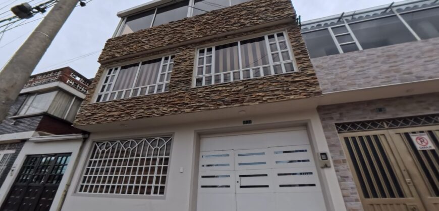 Casa en venta Villa Claudia